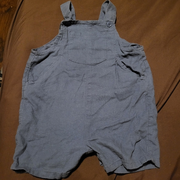 🖤SOLD🖤Organic cotton Neutral overalls little planet carters - Picture 2 of 6